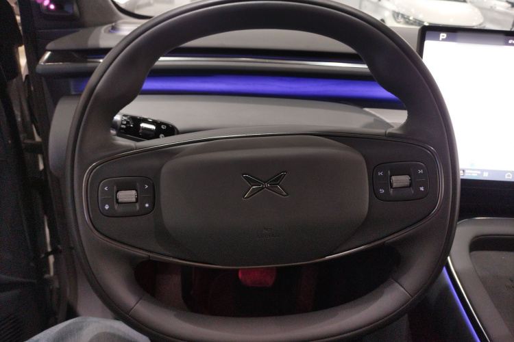 小鹏 2025 汽车图片 #14