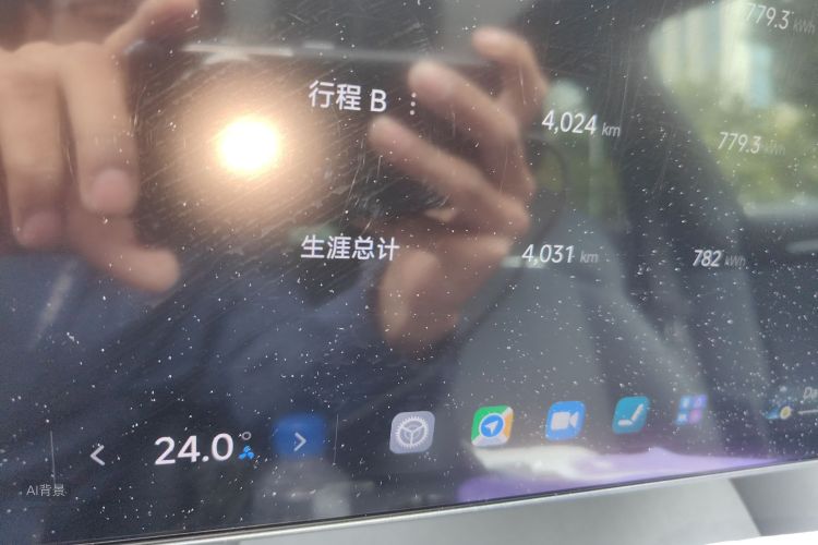 MI YU7 2025 car image #14
