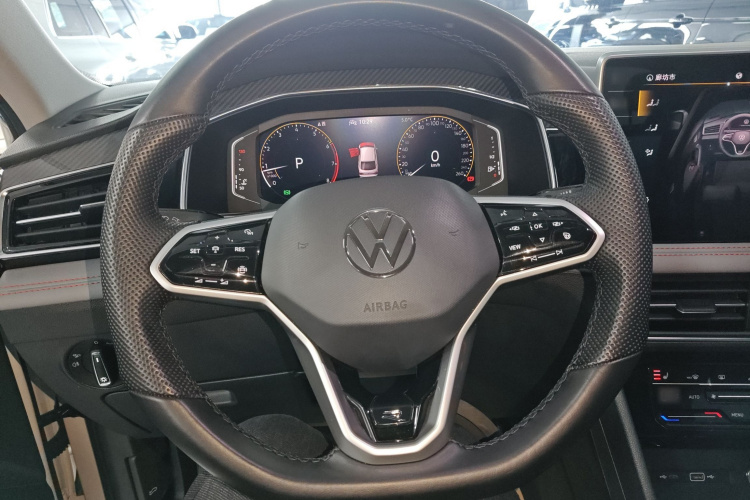 Volkswagen Tiguan X 2023 #14 Volkswagen Tiguan X 2023 car image #14