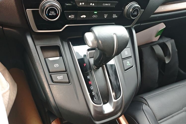Honda CR-V 2019 #14 Honda CR-V 2019 car image #14