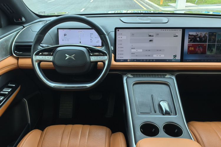 Xpeng G9 2023 #14 Xpeng G9 2023 immagine di auto #14