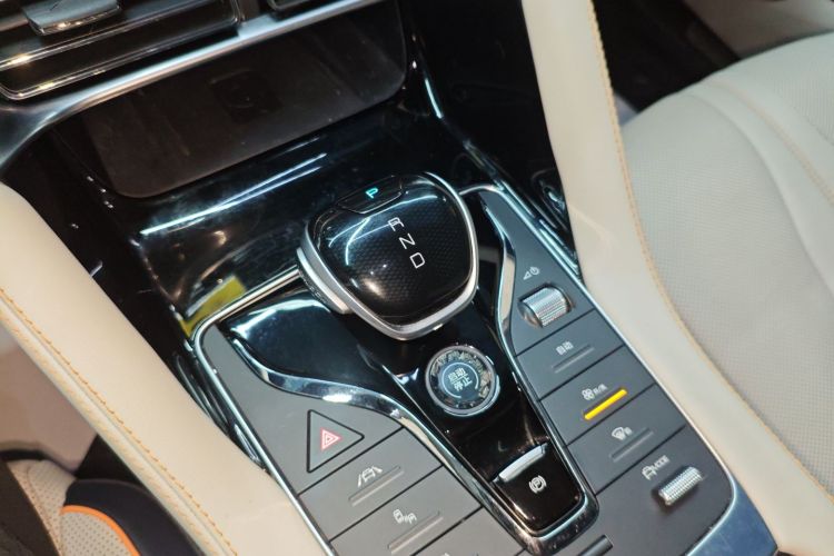 BYD Song Plus New Energy 2023 #14 BYD Song Plus New Energy 2023 car image #14