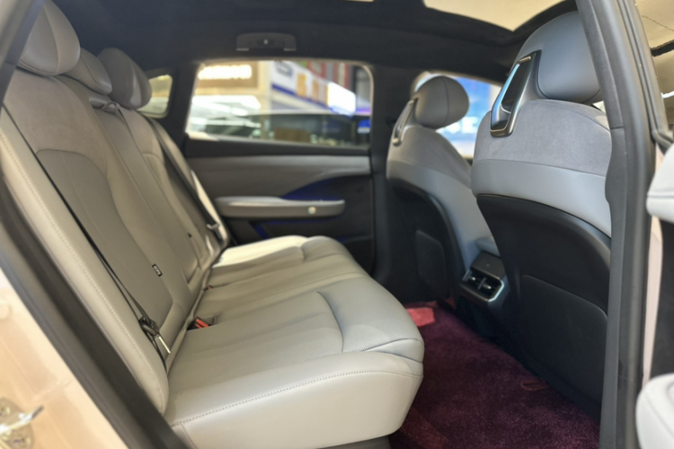 日产 日产N7 2025 汽车图片 #14