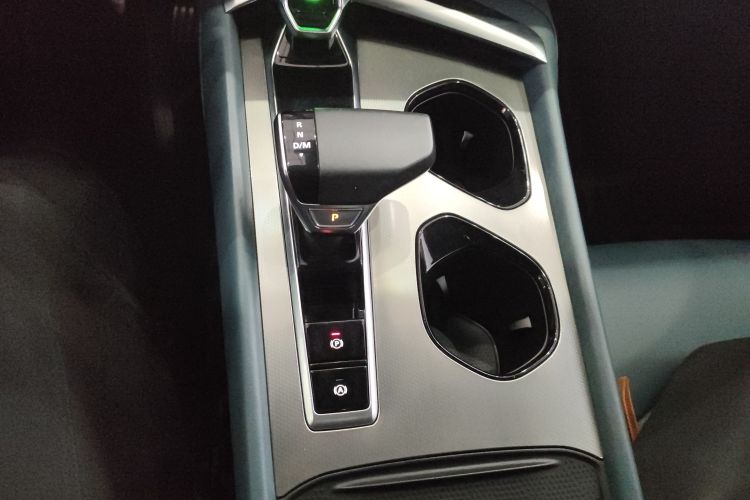 MG 7 2024 car image #14