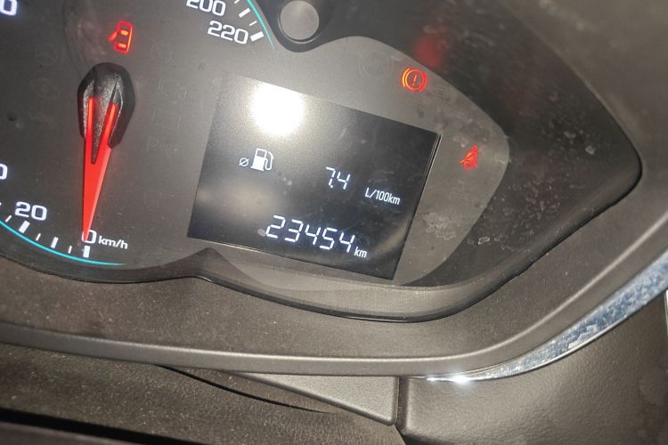 Chevrolet Tracker 2018 car image #14