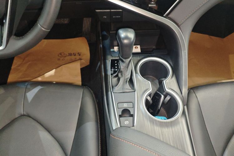 Toyota Camry 2022 #14 Toyota Camry 2022 immagine di auto #14