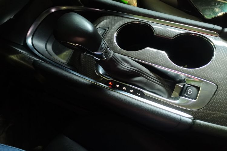 Chevrolet Malibu XL 2021 car image #14