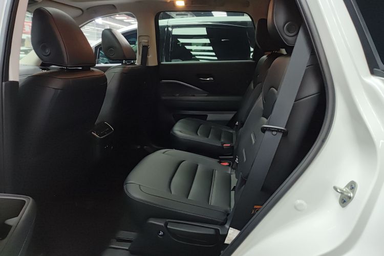 日产 探陆 2025 汽车图片 #14