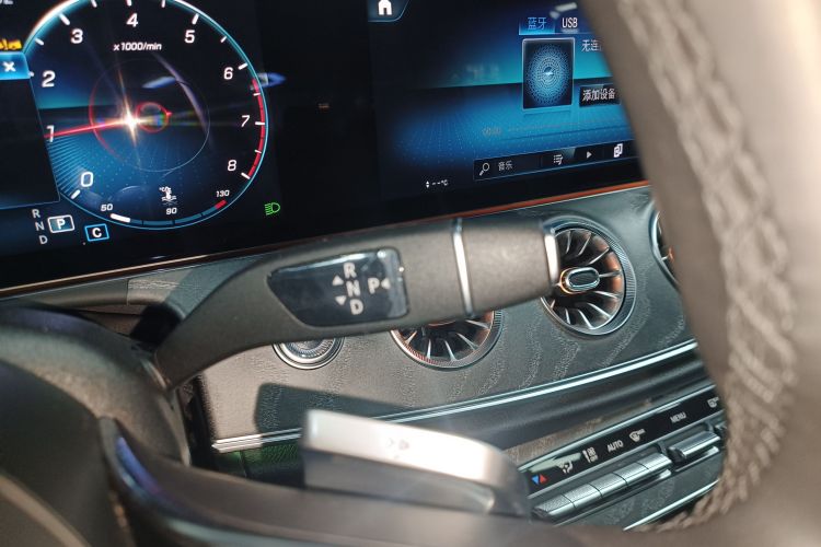 Mercedes-Benz CLS Class 2023 car image #14