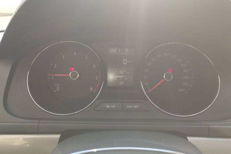 Volkswagen Lavida 2018 #14 Volkswagen Lavida 2018 car image #14