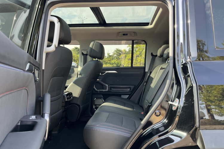 Jetour Traveller 2023 car image #14