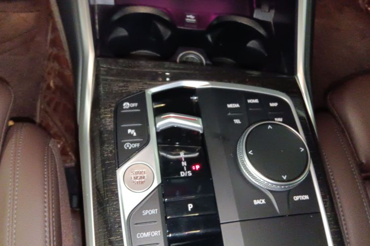 BMW 3 Series 2023 car image #14