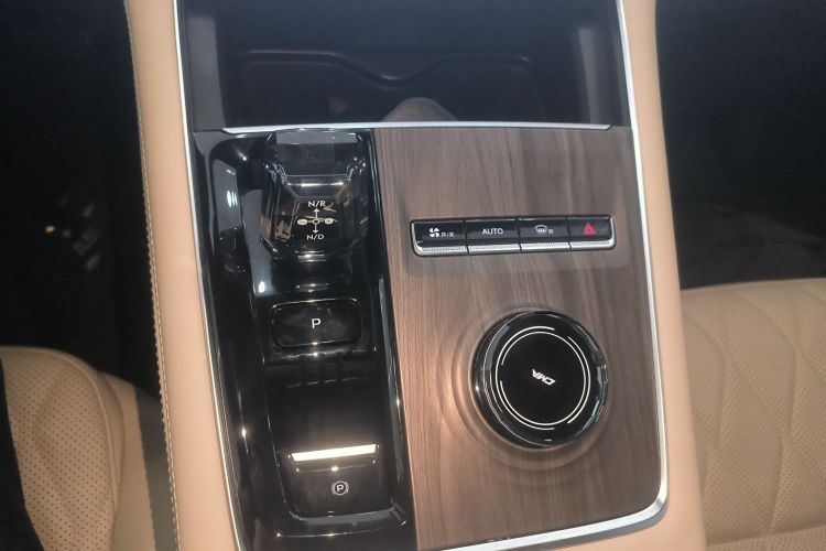 GEELY Monjaro 2024 #14 GEELY Monjaro 2024 صورة سيارة #14