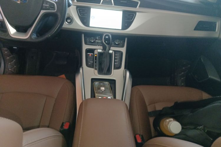 GEELY Boyue 2018 car image #14