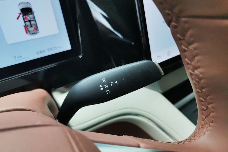 BYD Xia 2024 car image #14