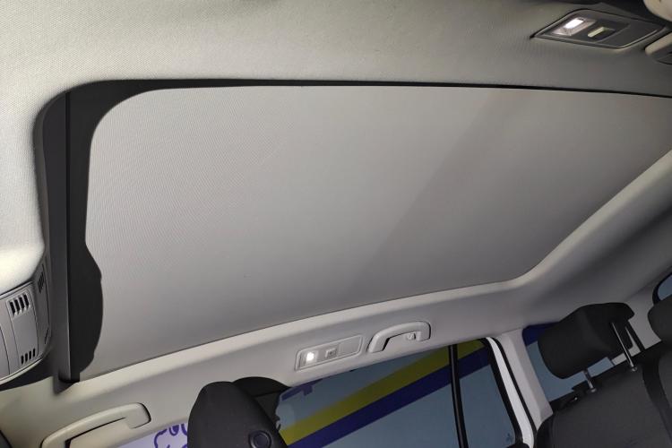 Volkswagen Golf (Imported) 2020 immagine di auto #14