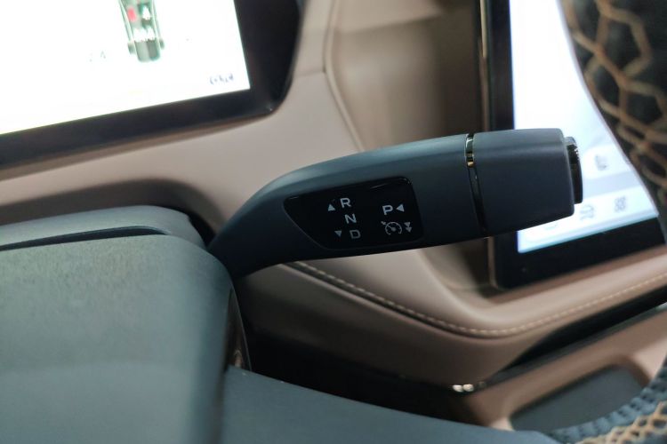 Deepal SL03 2022 car image #14