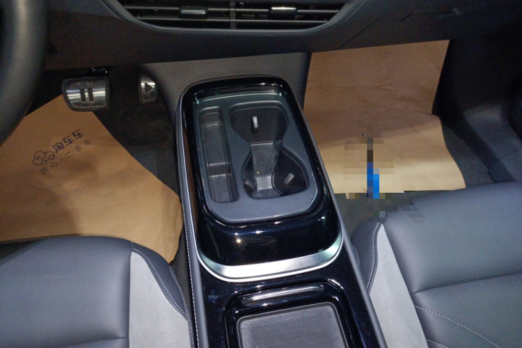 Volkswagen ID.4 Crozz 2022 immagine di auto #14