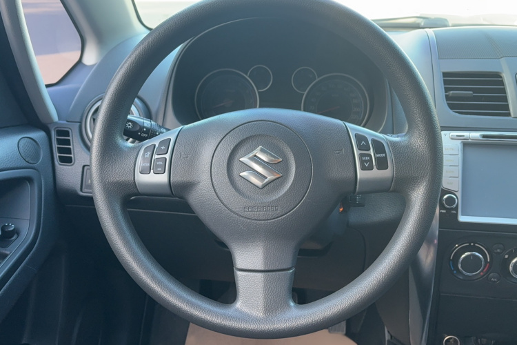 铃木 天语 SX4 2016 汽车图片 #14