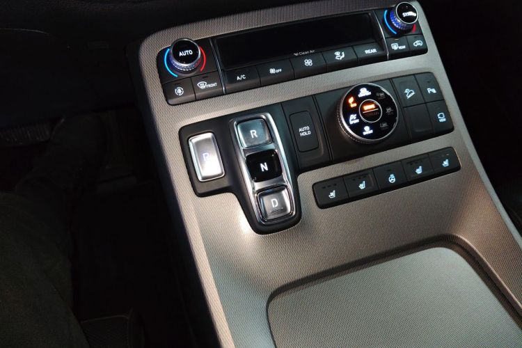 Hyundai Palisade 2021 car image #14