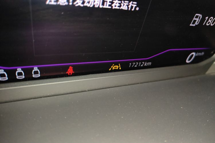 T-Roc 2023 car image #14