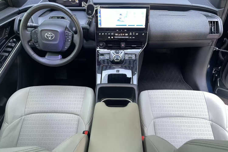 丰田 一汽丰田bZ4X 2022 #14 丰田 一汽丰田bZ4X 2022 汽车图片 #14