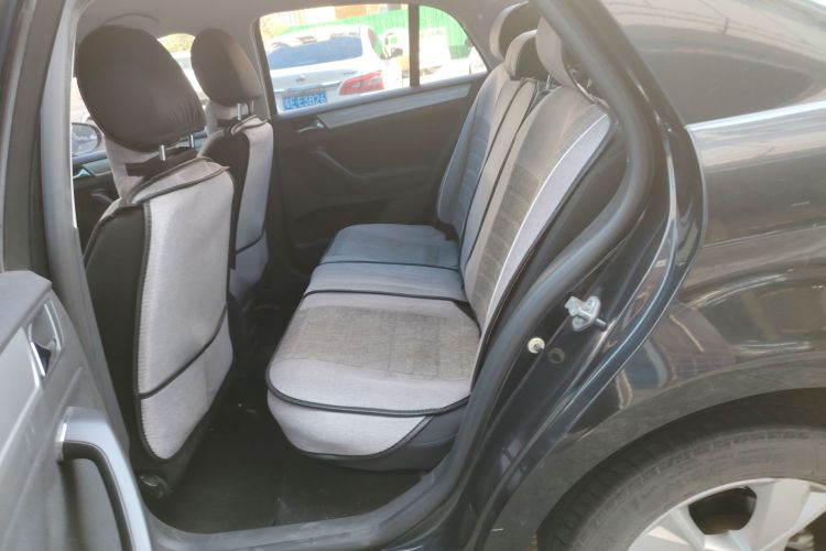 Volkswagen Bora 2016 immagine di auto #14