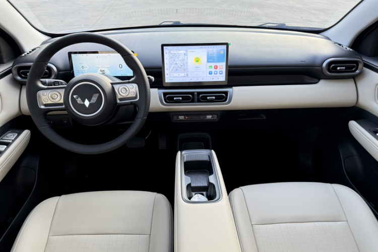 五菱汽车 五菱缤果PLUS 2025 汽车图片 #14