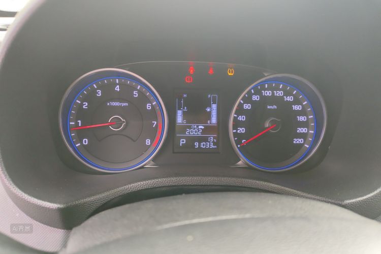 Hyundai ix25 2018 #14 Hyundai ix25 2018 car image #14