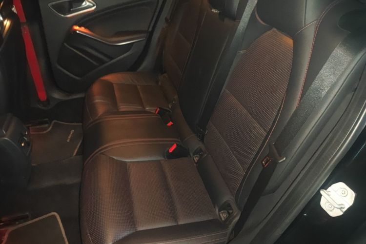 Mercedes-Benz GLA AMG 2015 car image #14