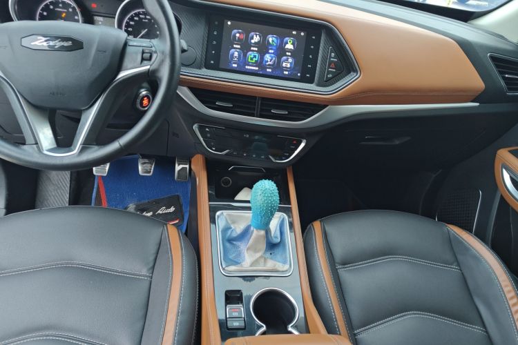 众泰 众泰T300 2018 汽车图片 #14