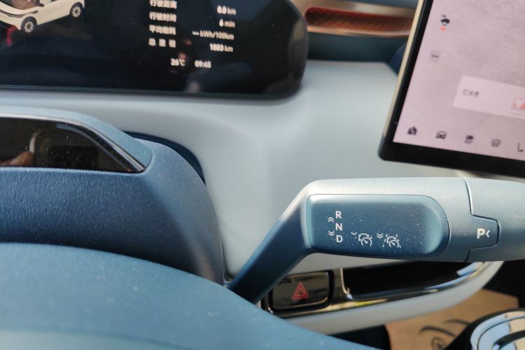 极氪 极氪MIX 2024 汽车图片 #14