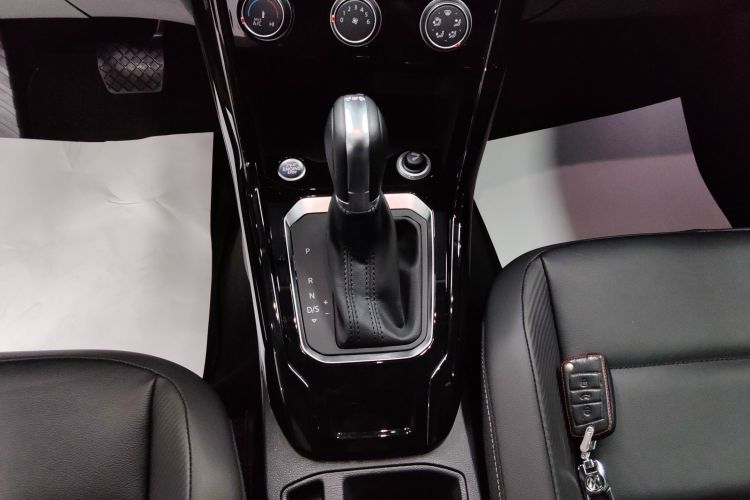 T-Roc 2020 car image #14