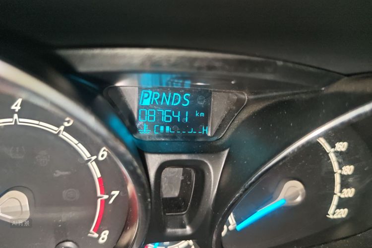 Ford Fiesta 2015 car image #14