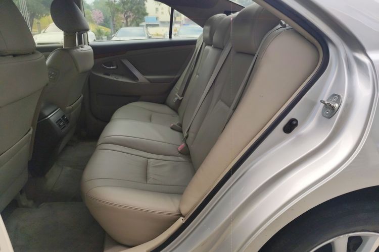 Toyota Camry 2012 car image #14
