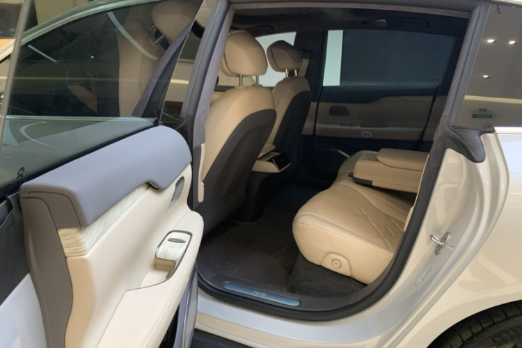 蔚来 蔚来ET7 2022 汽车图片 #14