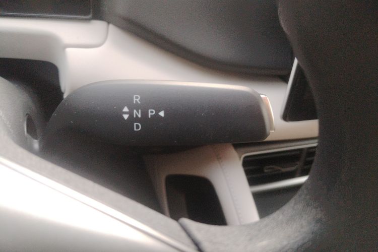 BYD YuanUP 2025 #14 BYD YuanUP 2025 car image #14