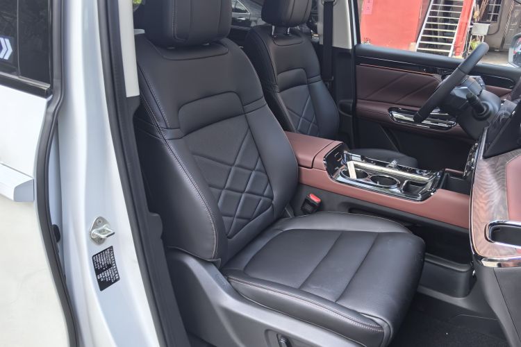 GAC Trumpchi E8 New Energy 2025 car image #14