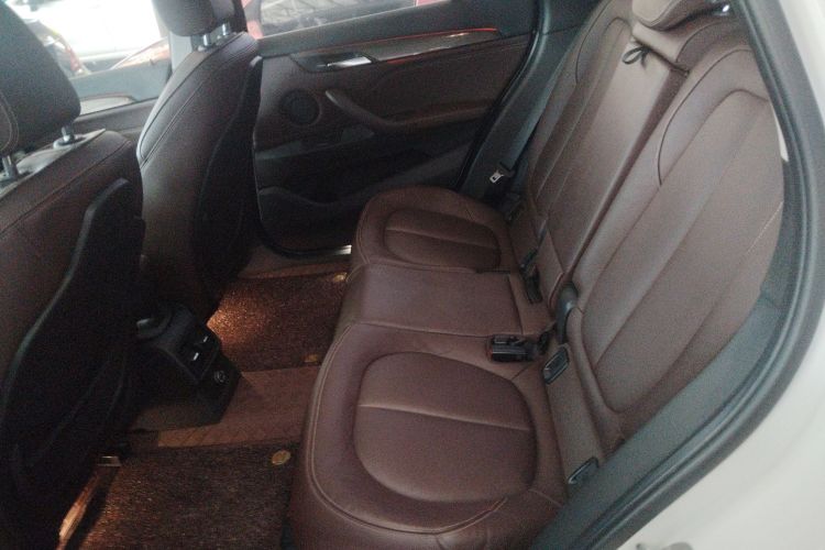 BMW X1 New Energy 2018 car image #14