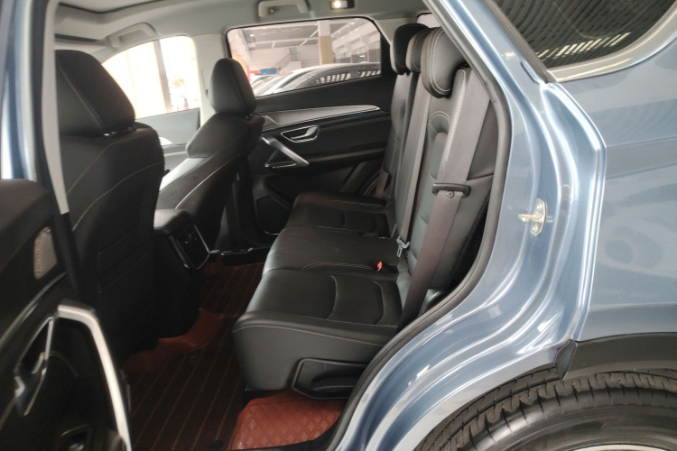 X70 PLUS 2022 car image #14
