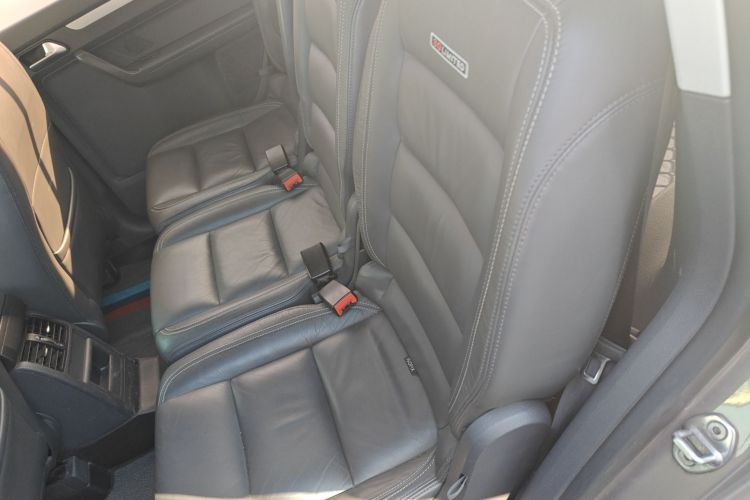 Volkswagen Touran 2014 #14 Volkswagen Touran 2014 immagine di auto #14