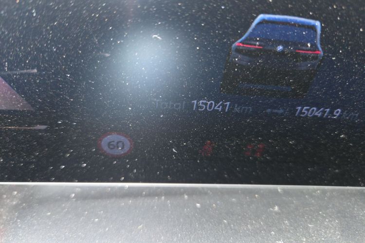 BMW iX 2024 immagine di auto #14