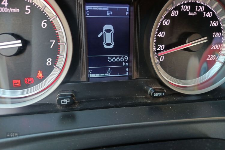 Forthing JOYEAR S50 2018 immagine di auto #14