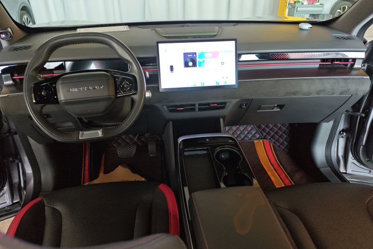 Dashing 2022 car image #14