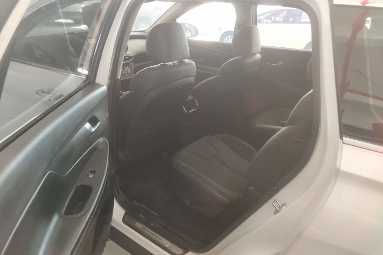 Hyundai Santa Fe 2021 #14 Hyundai Santa Fe 2021 car image #14