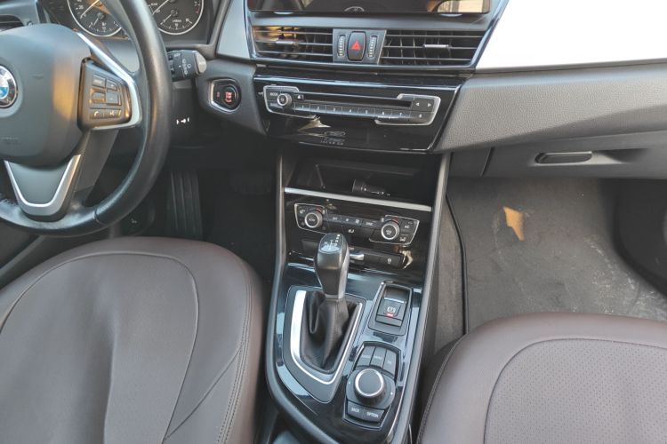 BMW 2 Series Tourer 2016 #14 BMW 2 Series Tourer 2016 car image #14