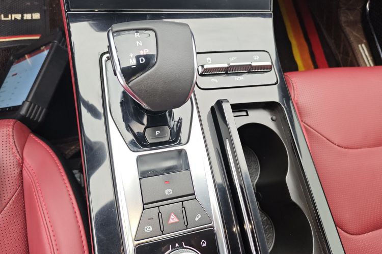 X70 PLUS 2021 #14 X70 PLUS 2021 immagine di auto #14