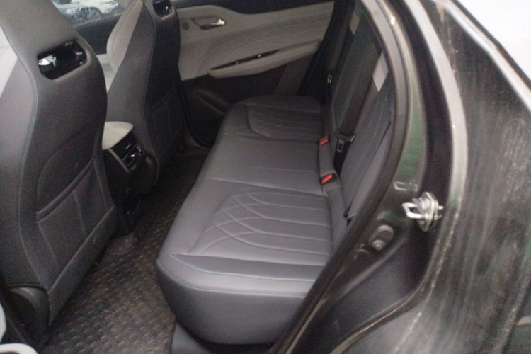 Changan UNI-Z PHEV 2024 #14 Changan UNI-Z PHEV 2024 car image #14