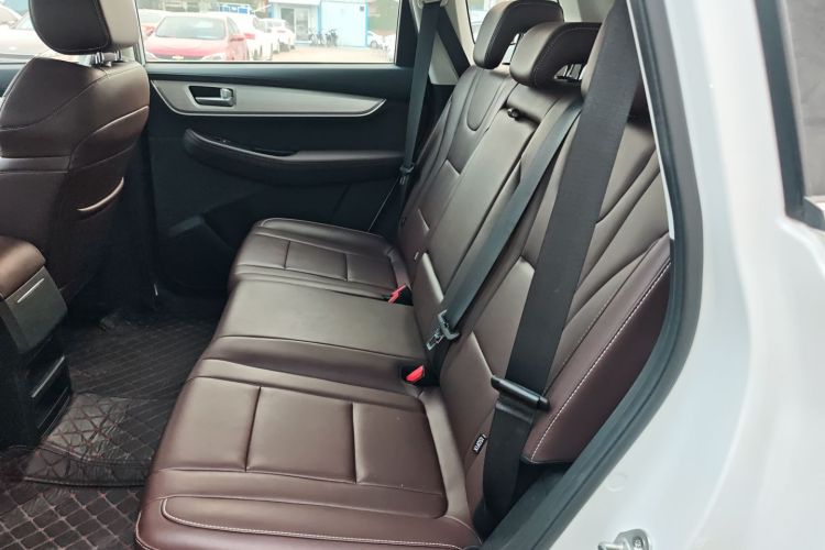 T5 2022 car image #14