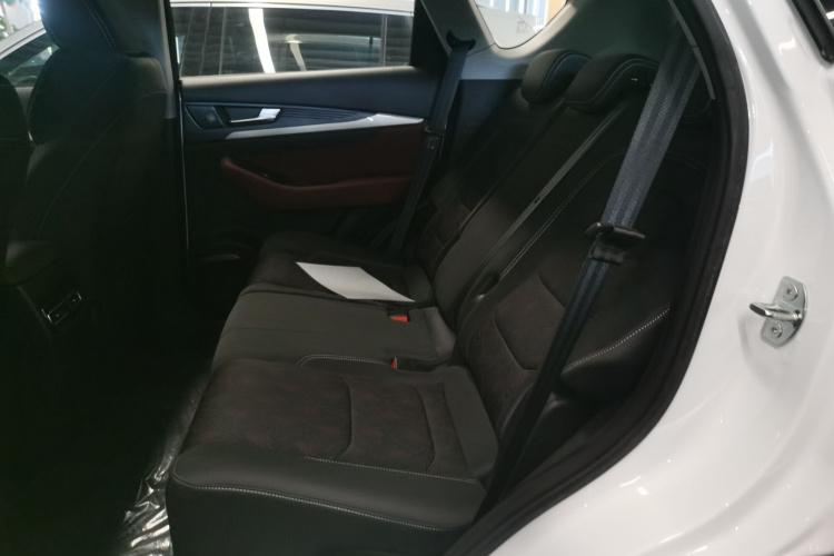 Jetour X70 2025 car image #14